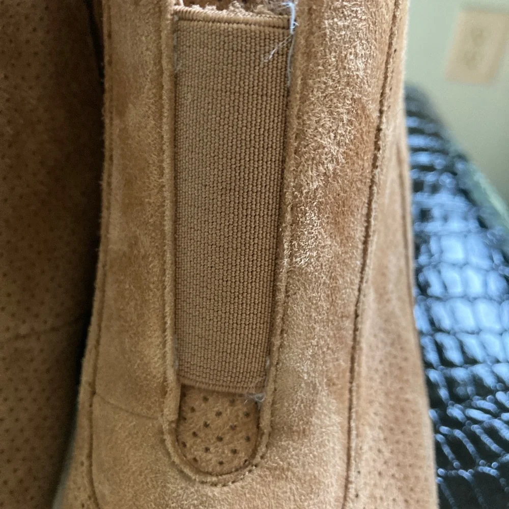 Linea Paolo tan suede booties 7 1/2 W - Picture 16 of 16